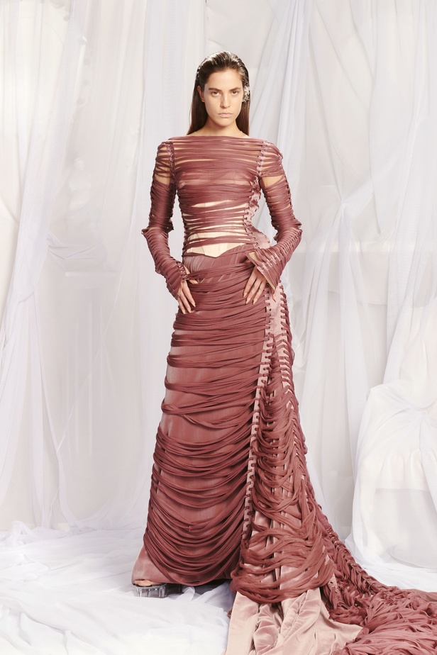 مجموعة أزياء Jean Paul Gaultier للأزياء الراقية لربيع وصيف 2022