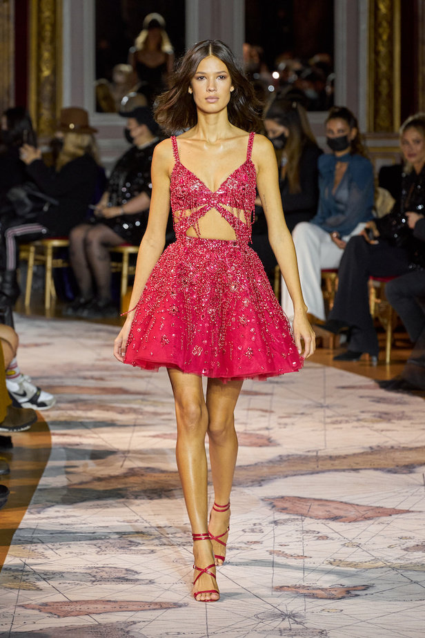 من مجموعة زهير مراد لموسم ربيع وصيف 2022 