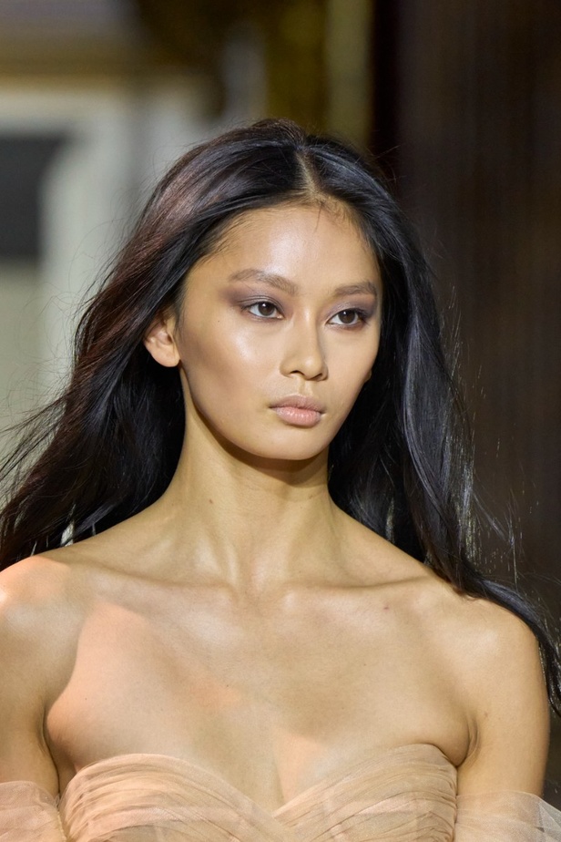 عرض أزياء زهير مراد لموسم ربيع وصيف 2022