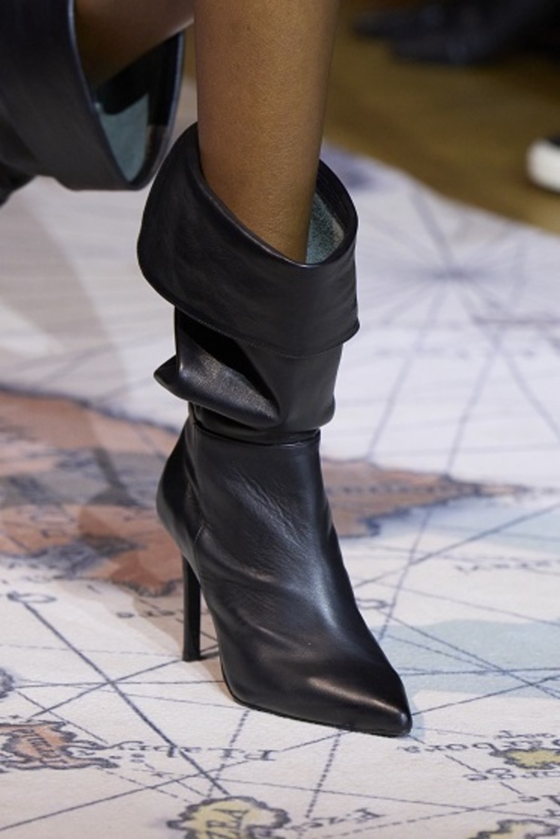 عرض أزياء زهير مراد لموسم ربيع وصيف 2022