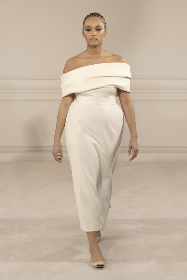 مجموعة فالنتينو للهوت كوتور لربيع وصيف 2022