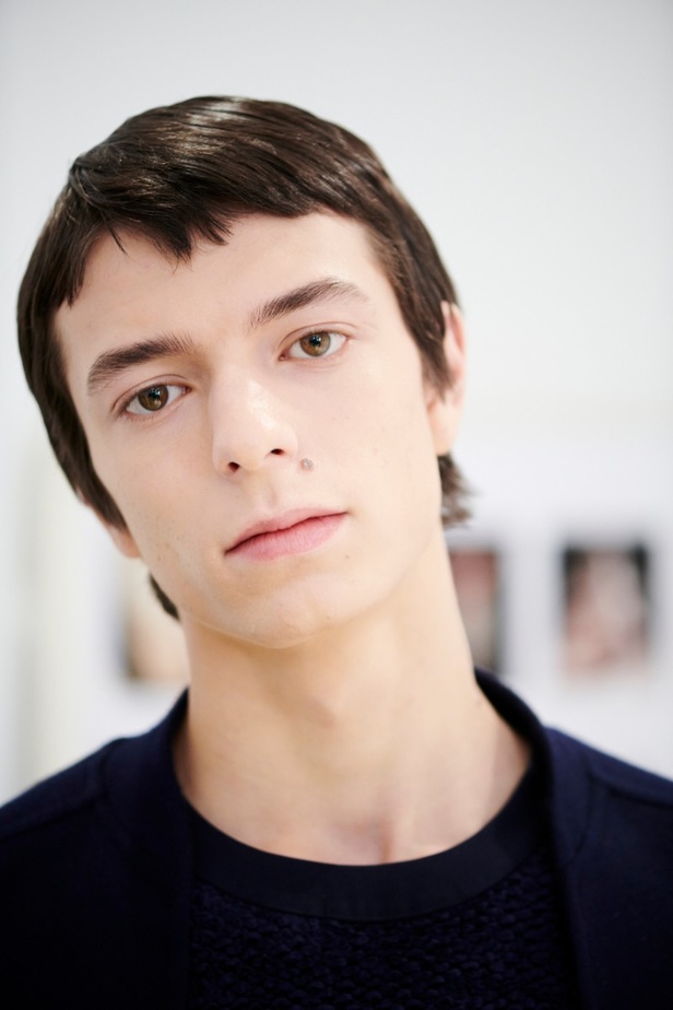 مجموعة فالنتينو للهوت كوتور لربيع وصيف 2022