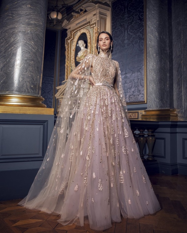 مجموعة Ziad Nakad للهوت كوتور لربيع وصيف 2022‏