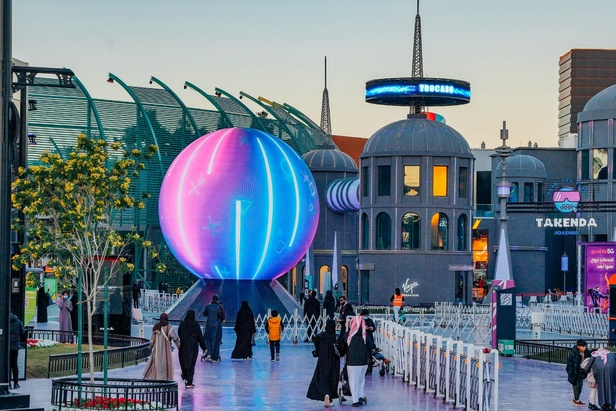 شاشة "تروكاديرو" المستديرة وتجربة الدراجات الهوائية الافتراضية .. أبرز الفعاليات الممتعة لزوار "بوليفارد رياض سيتي"