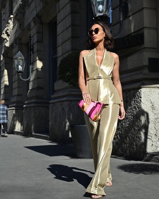 كارن وازن في عرض فندي