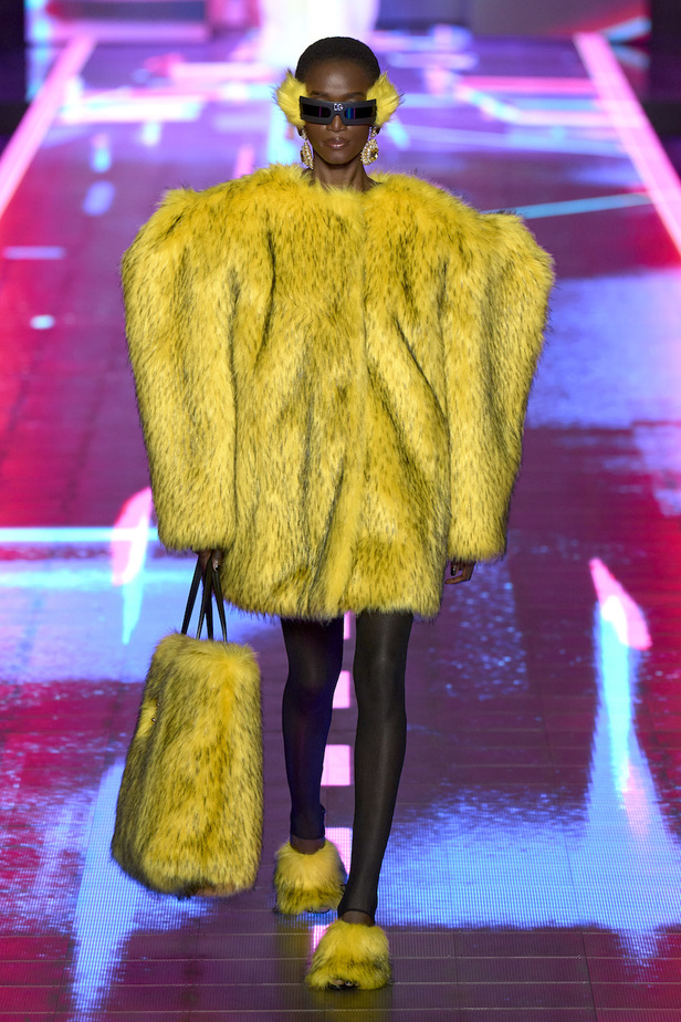 من مجموعة Dolce&Gabbana لموسم خريف 2022