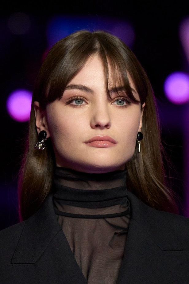 اطلالات جمالية من عرض أزياء Dolce&Gabbana لموسم خريف 2022