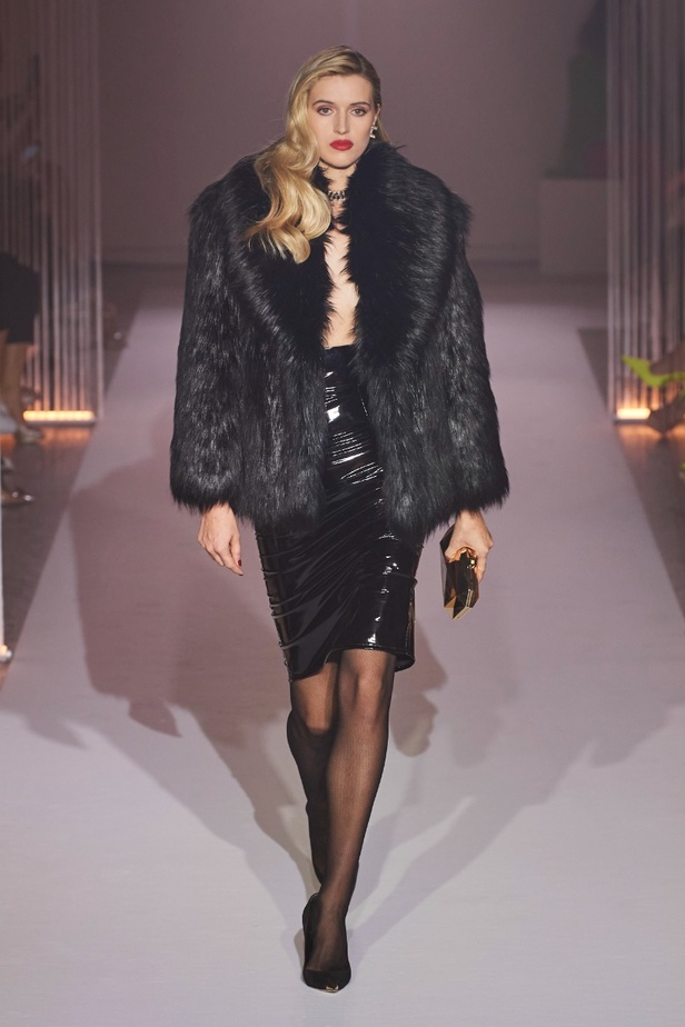 مجموعة Elisabetta Franchi لخريف وشتاء 2022