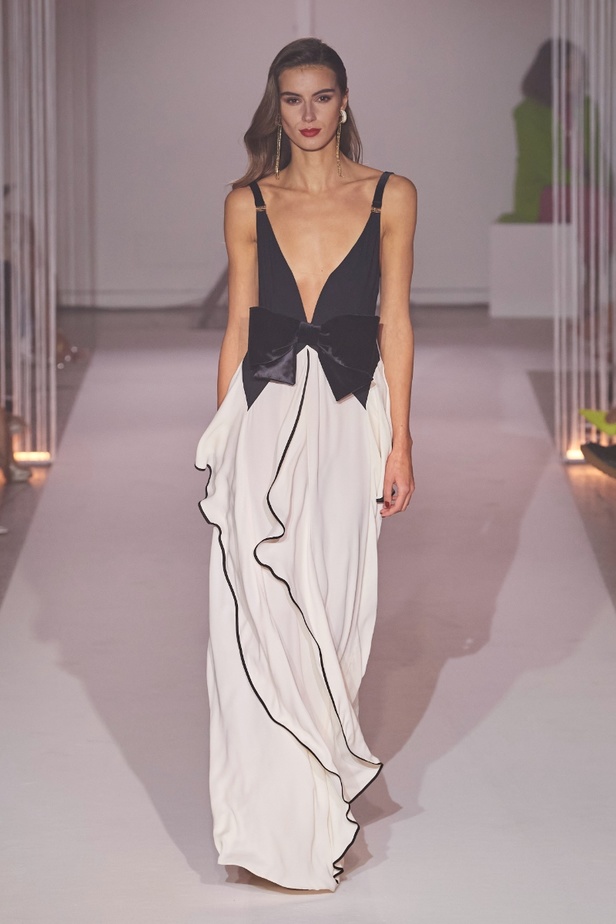 مجموعة Elisabetta Franchi لخريف وشتاء 2022