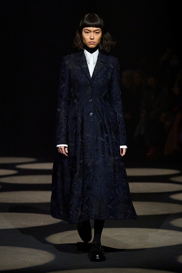 مجموعة Erdem لخريف وشتاء 2022