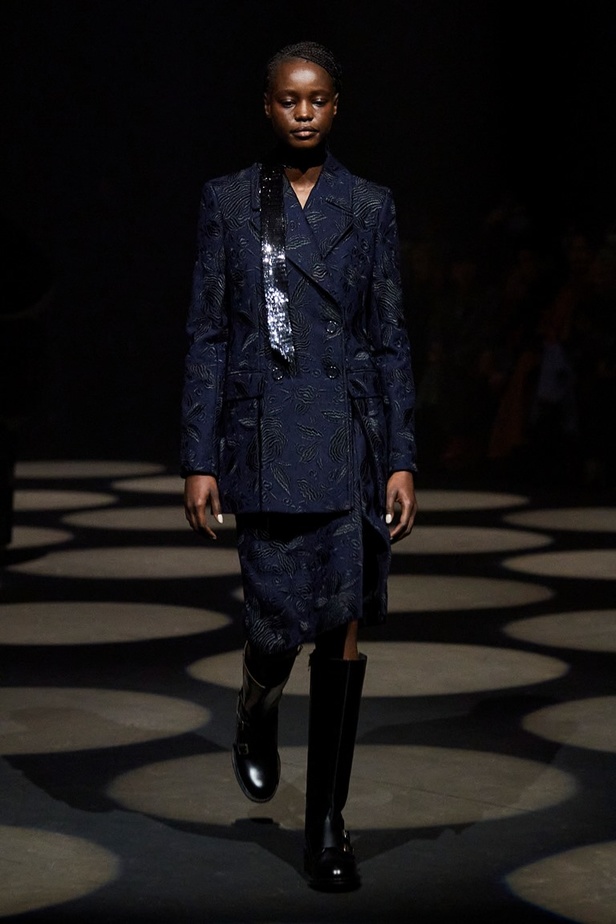 مجموعة Erdem لخريف وشتاء 2022