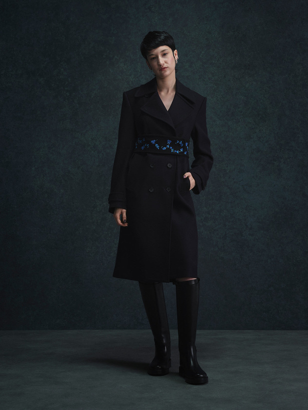 أزياء NOON BY NOOR تجمع عالم التناقضات لخريف وشتاء 2022