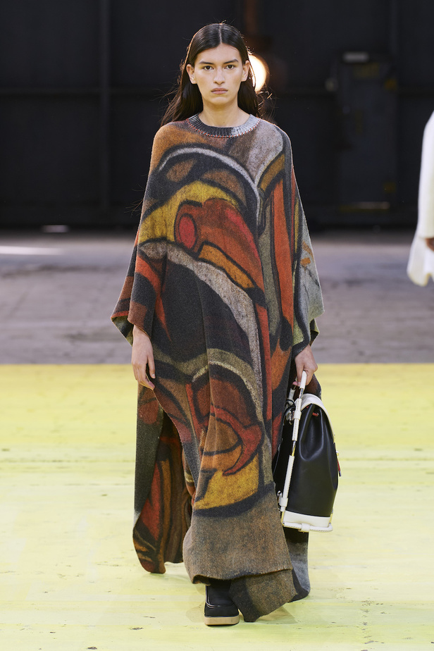 منمجموعة غابرييلا هيرست لخريف وشتاء 2022-2023