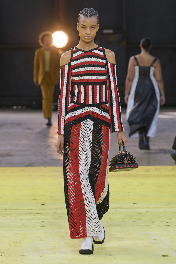 منمجموعة غابرييلا هيرست لخريف وشتاء 2022-2023