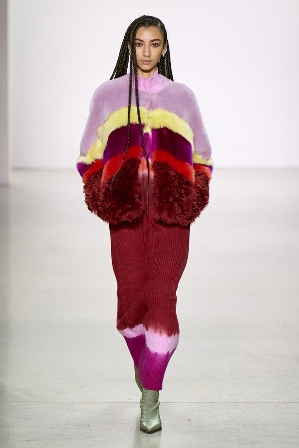 مجموعة أزياء Prabal Gurung لخريف وشتاء 2022