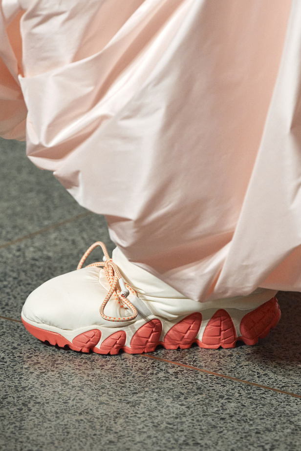 عرض أزياء روسكاندا لموسم خريف 2022