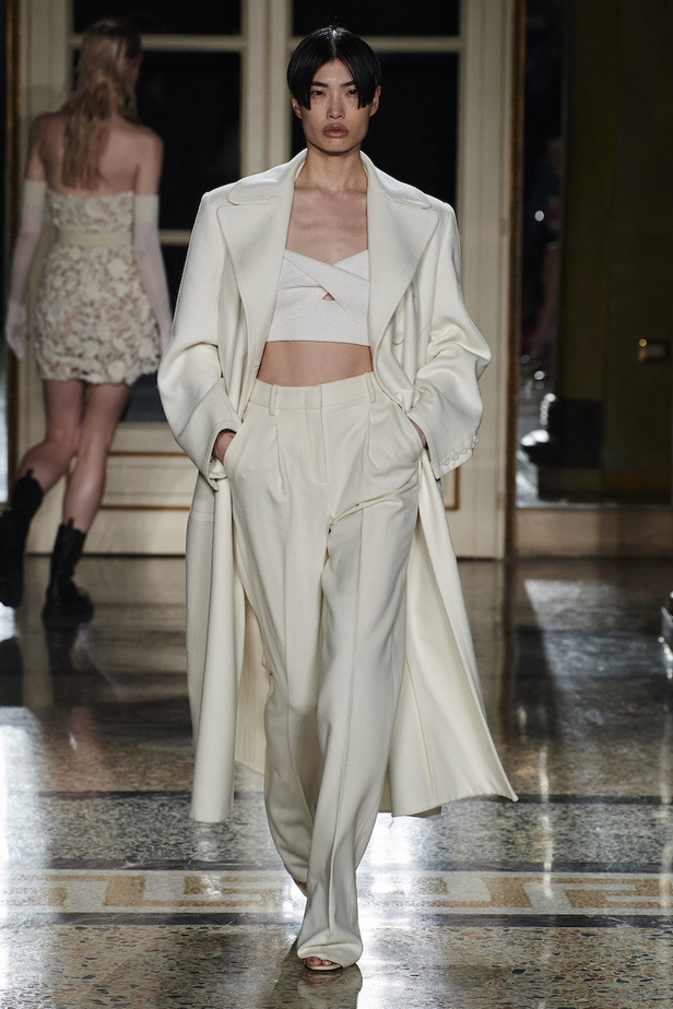 مجموعة Ermano Scervino لموسم خريف وشتاء 2022-2023