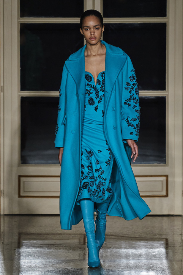 مجموعة Ermano Scervino لموسم خريف وشتاء 2022-2023