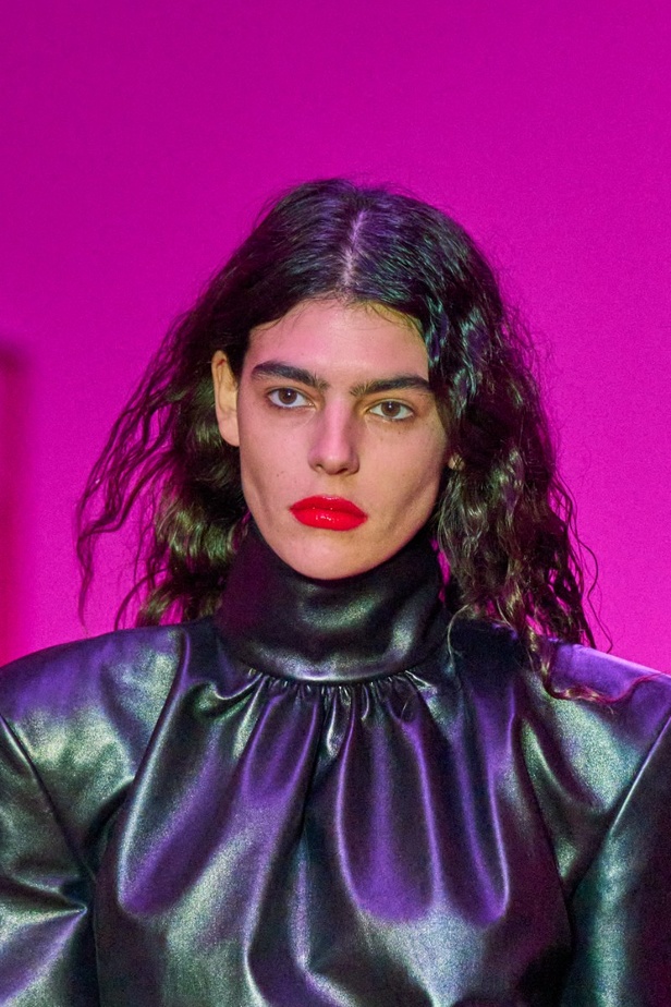 اطلالات جمالية من عرض Sportmax لخريف وشتاء 2022 