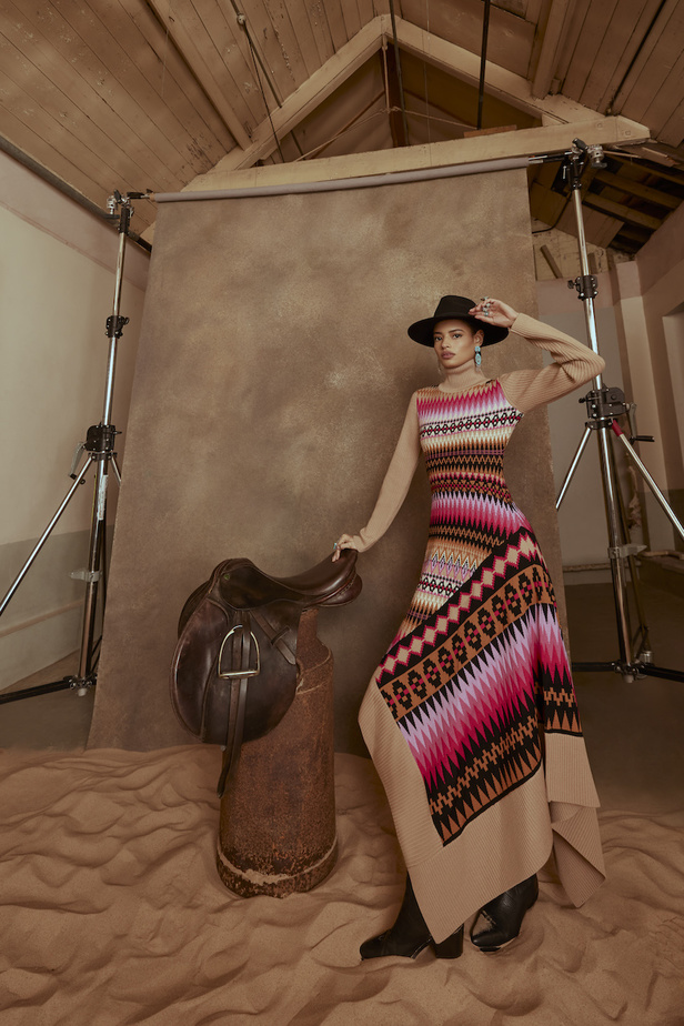 من مجموعة Temperley London لموسم خريف 2022