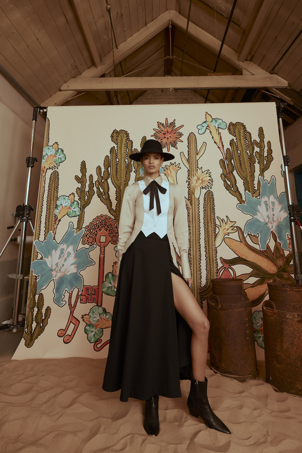 من مجموعة Temperley London لموسم خريف 2022