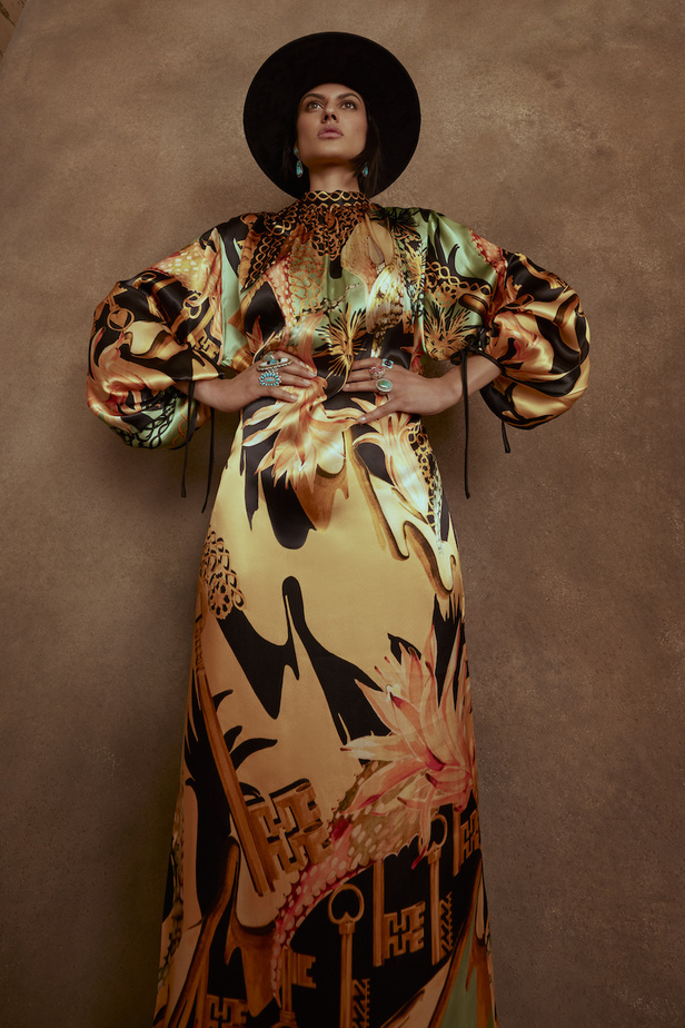 من مجموعة Temperley London لموسم خريف 2022