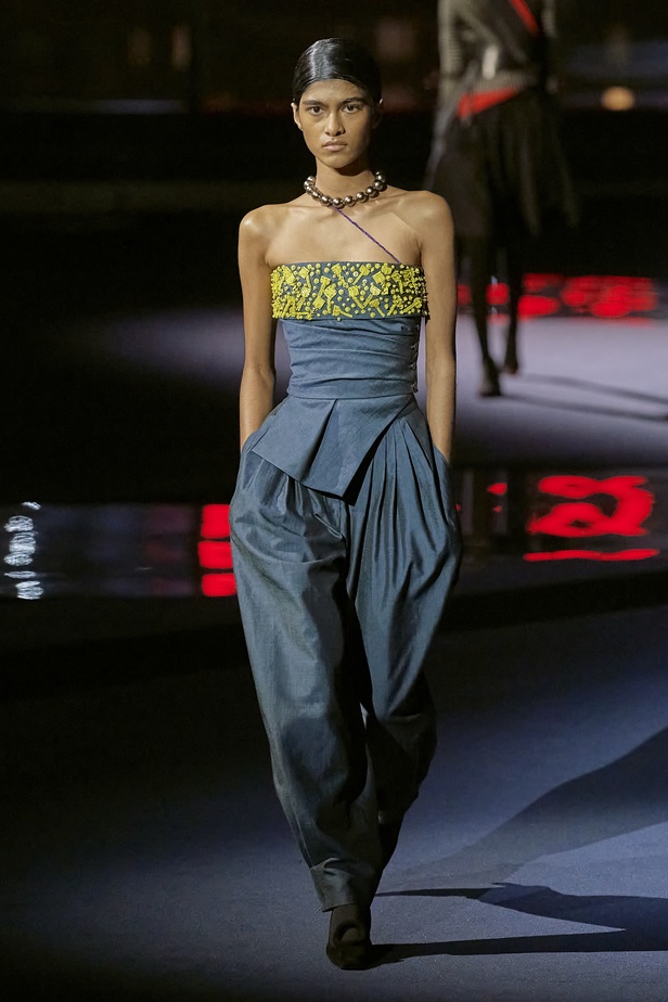 مجموعة Tory Burch لموسم خريف وشتاء 2022 