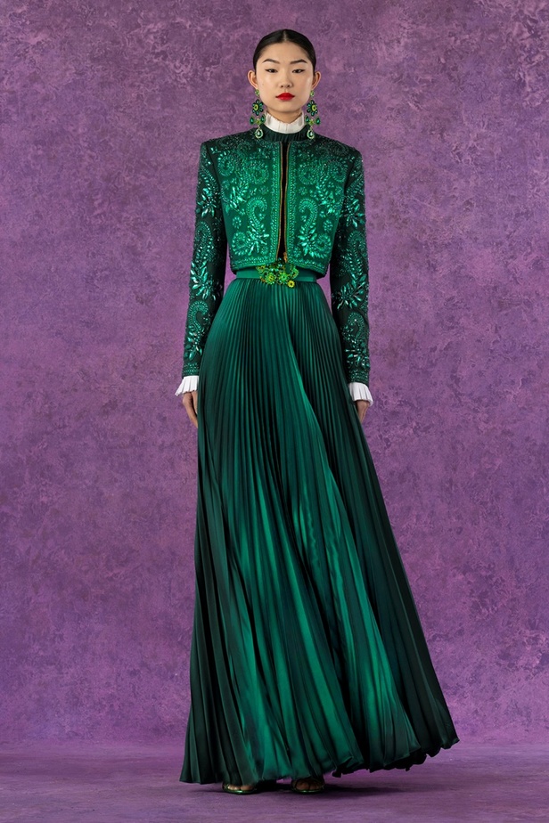 مجموعة Andrew Gn لخريف وشتاء 2022 تصاميم فخمة تعكس رحلته من سنغافورة إلى باريس