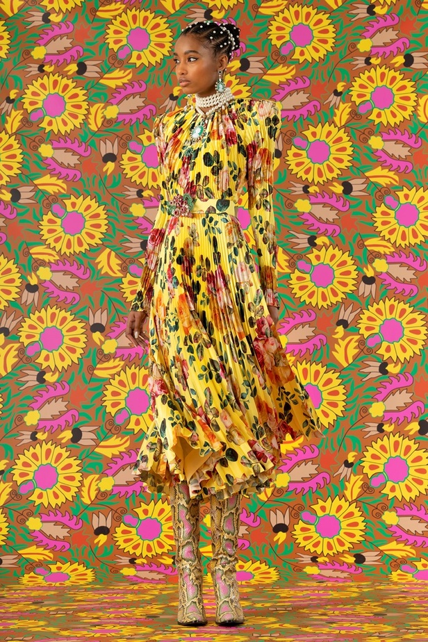 مجموعة Andrew Gn لخريف وشتاء 2022 تصاميم فخمة تعكس رحلته من سنغافورة إلى باريس