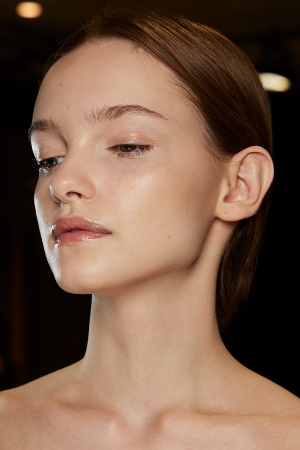 اطلالات جمالية من مجموعة Balmain لخريف 2022 