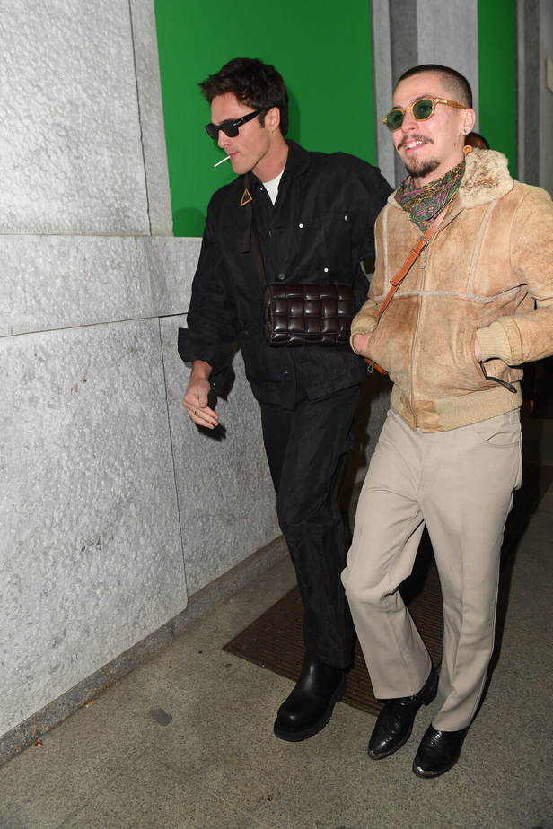 قوة المرأة العملية في مجموعة "بوتيغا فينيتا" لخريف وشتاء 2022