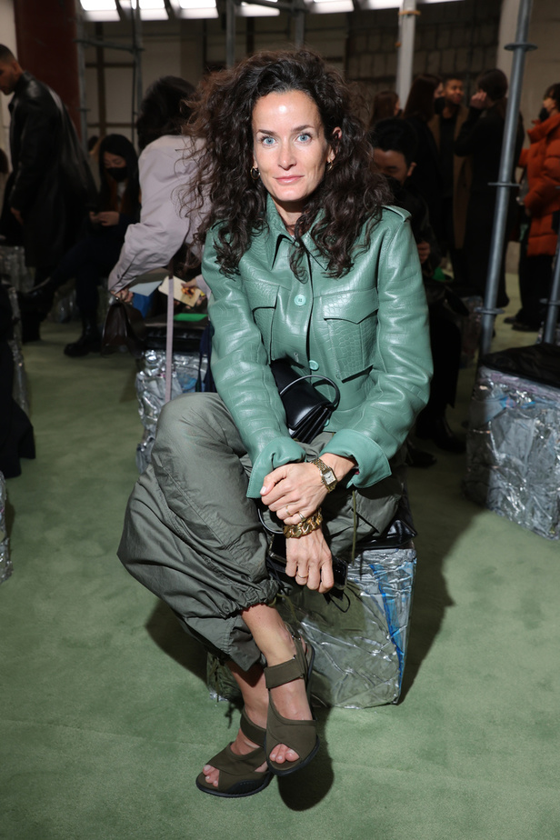 قوة المرأة العملية في مجموعة "بوتيغا فينيتا" لخريف وشتاء 2022