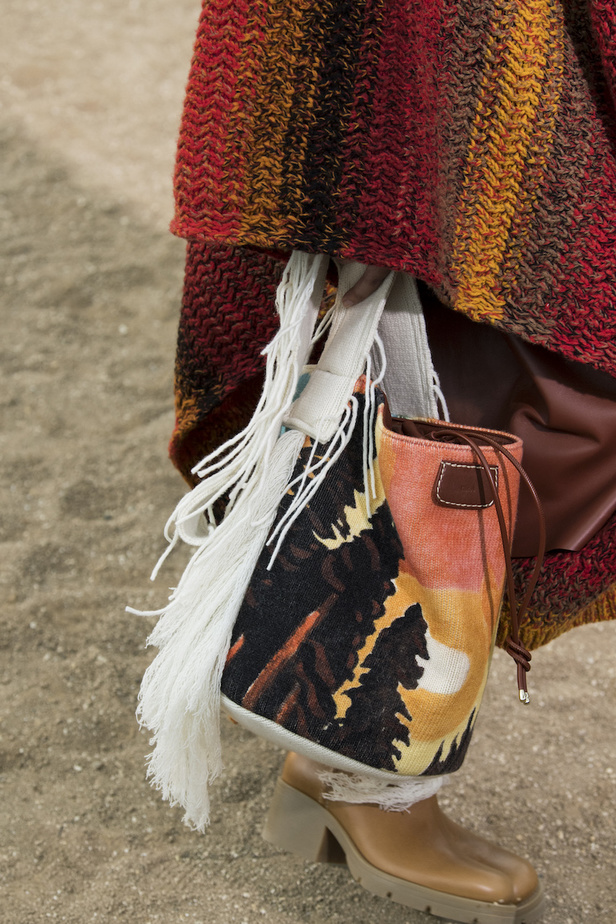 عرض أزياء Chloe لموسم خريف وشتاء 2022-2023 