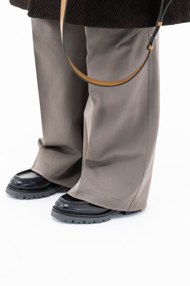  الأزياء العملية هي بطلة مجموعة أزياء Salvatore Ferragamo لخريف 2022