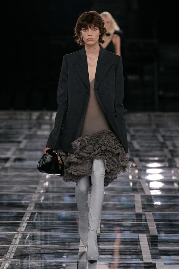 عرض أزياء Givenchy لخريف وشتاء 2022-2023