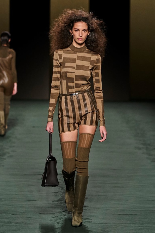 مجموعة Hermès لخريف 2022-2023