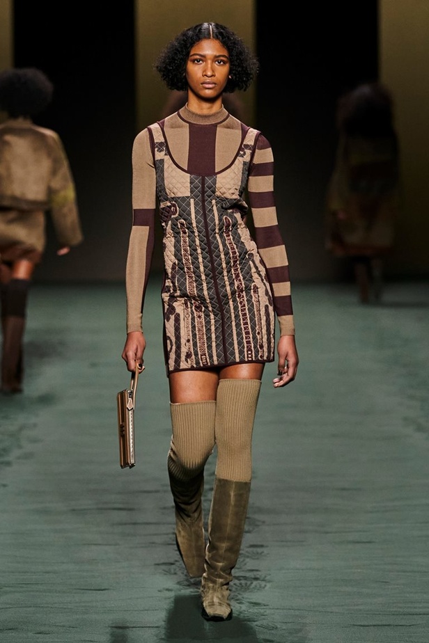 مجموعة Hermès لخريف 2022-2023