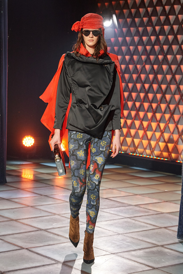 من عرض أزياء Andreas Krönthaler for Vivienne Westwood