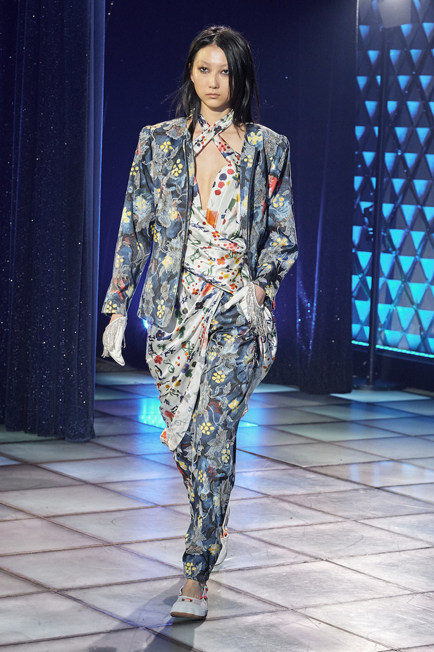 من عرض أزياء Andreas Krönthaler for Vivienne Westwood