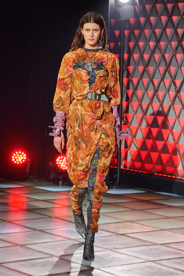 من عرض أزياء Andreas Krönthaler for Vivienne Westwood