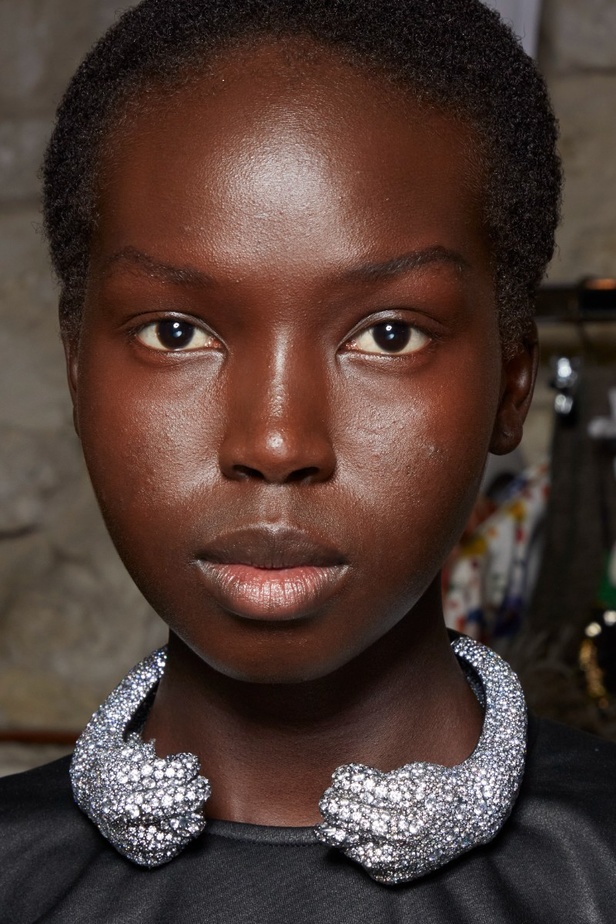 اطلالات جمالية من مجموعة Andreas Krönthaler for Vivienne Westwood