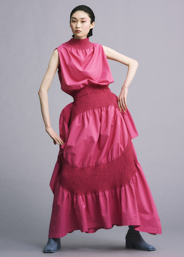 من مجموعة Issey Miyake لموسم خريف 2022