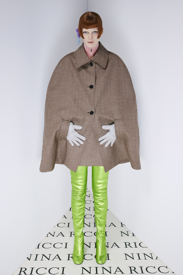 عرض أزياء مجموعة Nicca Ricci لموسم خريف وشتاء 2022 في باريس