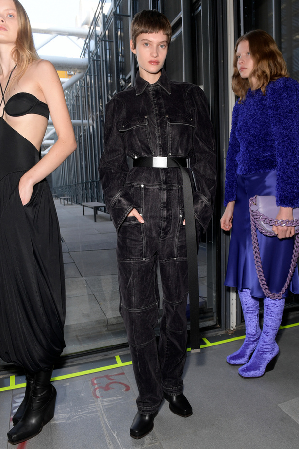 عرض أزياء Stella McCartney لموسم خريف 2022