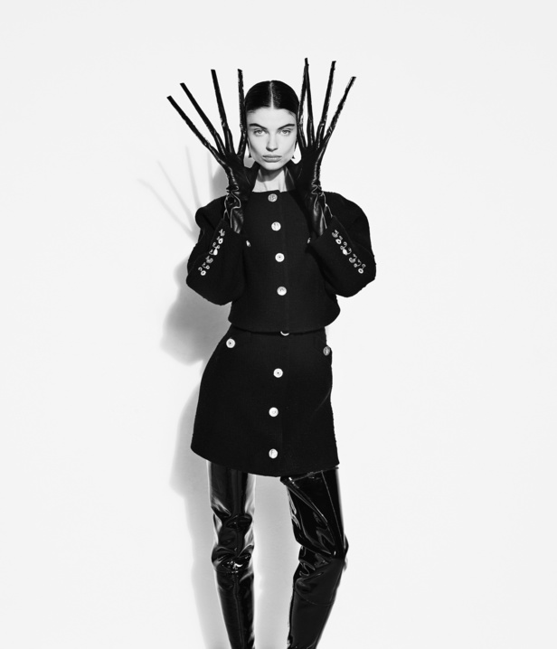 عرض أزياء مجموعة Schiaparelli لموسم خريف وشتاء 2022 في باريس