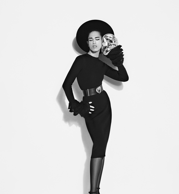 عرض أزياء مجموعة Schiaparelli لموسم خريف وشتاء 2022 في باريس