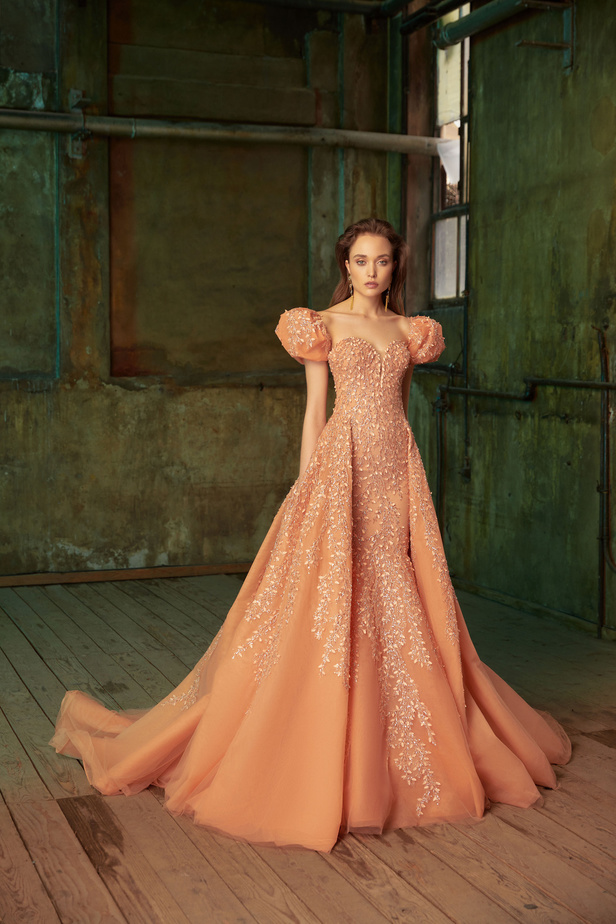 عرض أزياء مجموعة Tony Ward لموسم خريف وشتاء 2022 في باريس