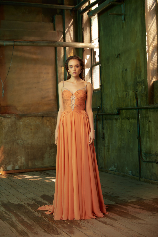 عرض أزياء مجموعة Tony Ward لموسم خريف وشتاء 2022 في باريس