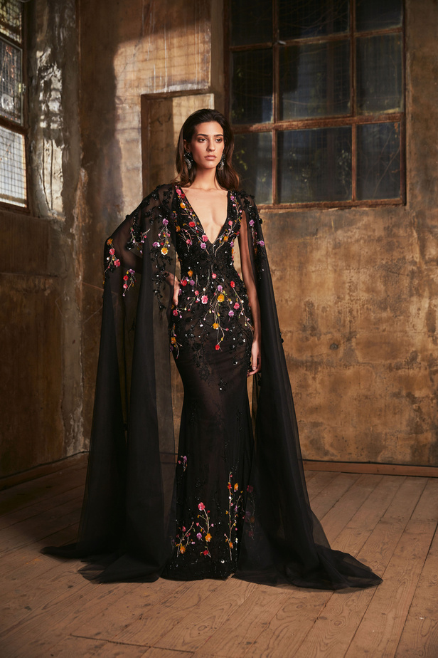 عرض أزياء مجموعة Tony Ward لموسم خريف وشتاء 2022 في باريس