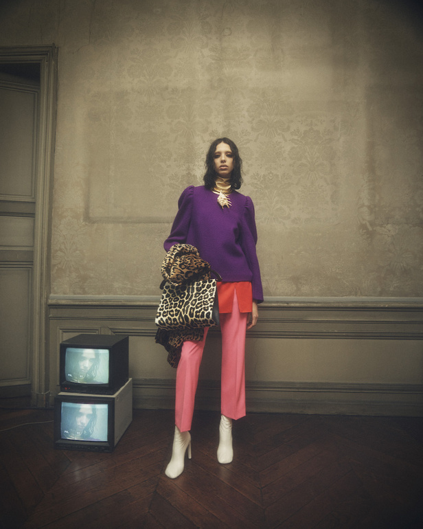 من مجموعة Dries Van Noten لموسم خريف 2022